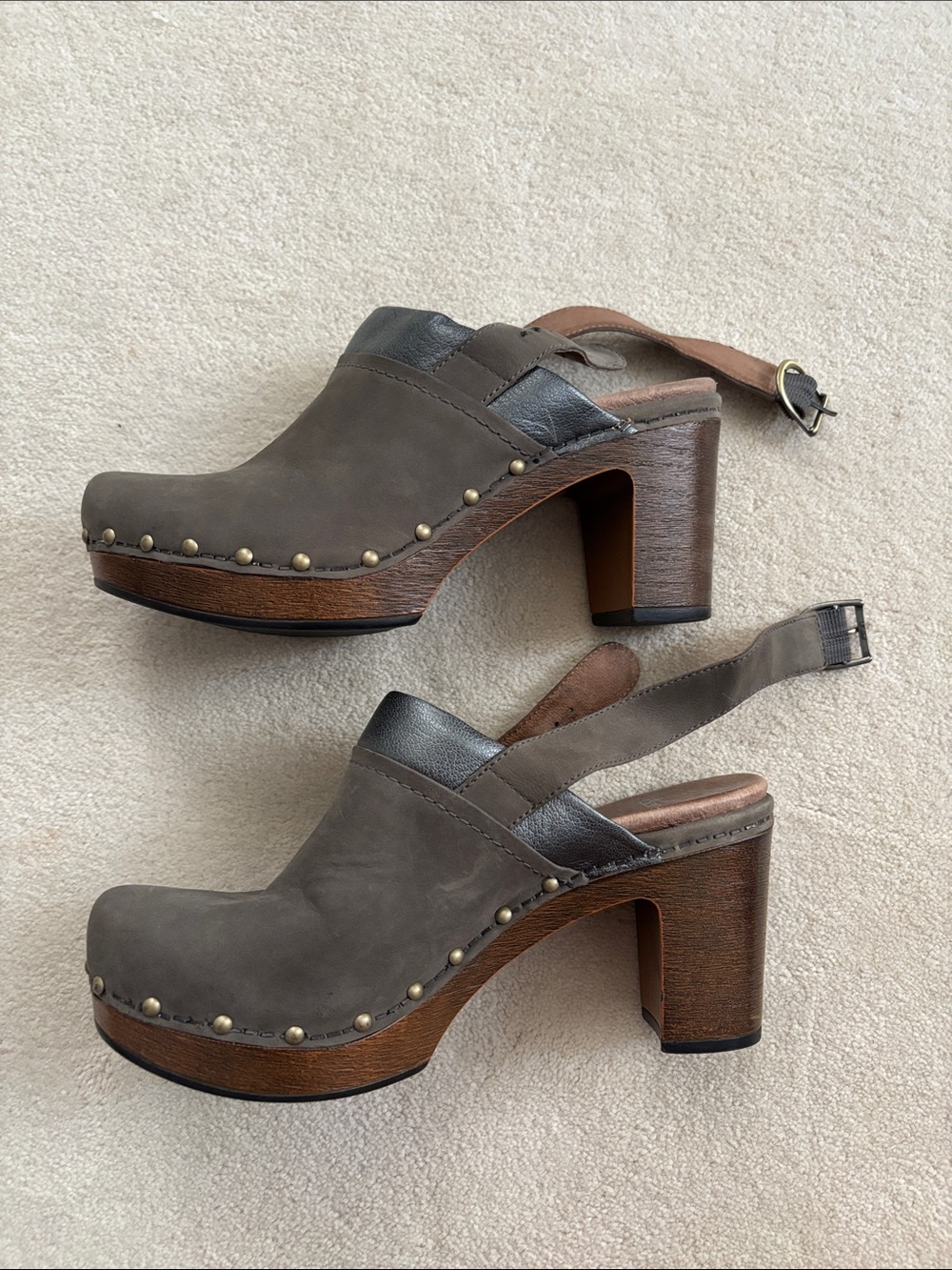 Dansko mushroom grey hobnail Leather Adjustable Back Strap Clogs - Picture 3 of 11